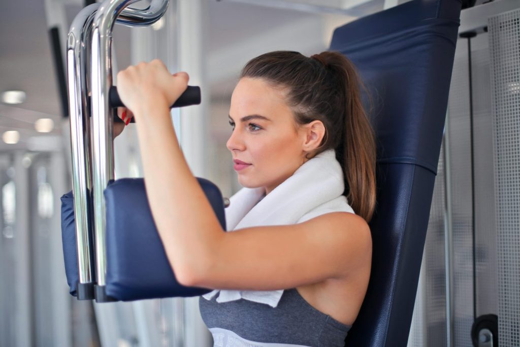 chest workout with machine