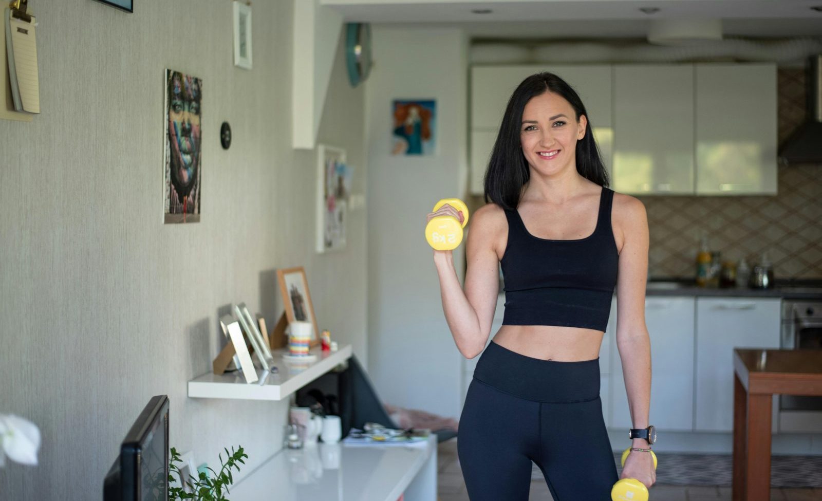 dumbbell workout at home: Ultimate 8-Exercise Plan to Completely Transform Your Body (Get Crazy STRONG) dumbbell workout at home