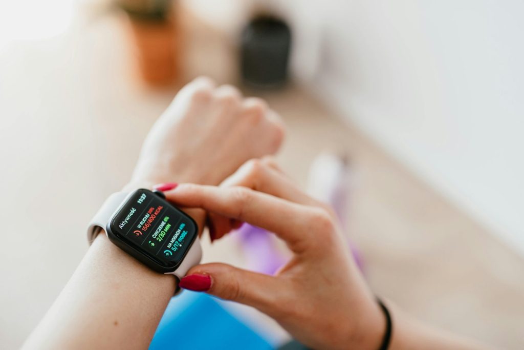 fitness band fitness tracker: Powerful, Positive Guide to Wearable Health Tech That Solves Real Consistency Problems fitness band fitness tracker